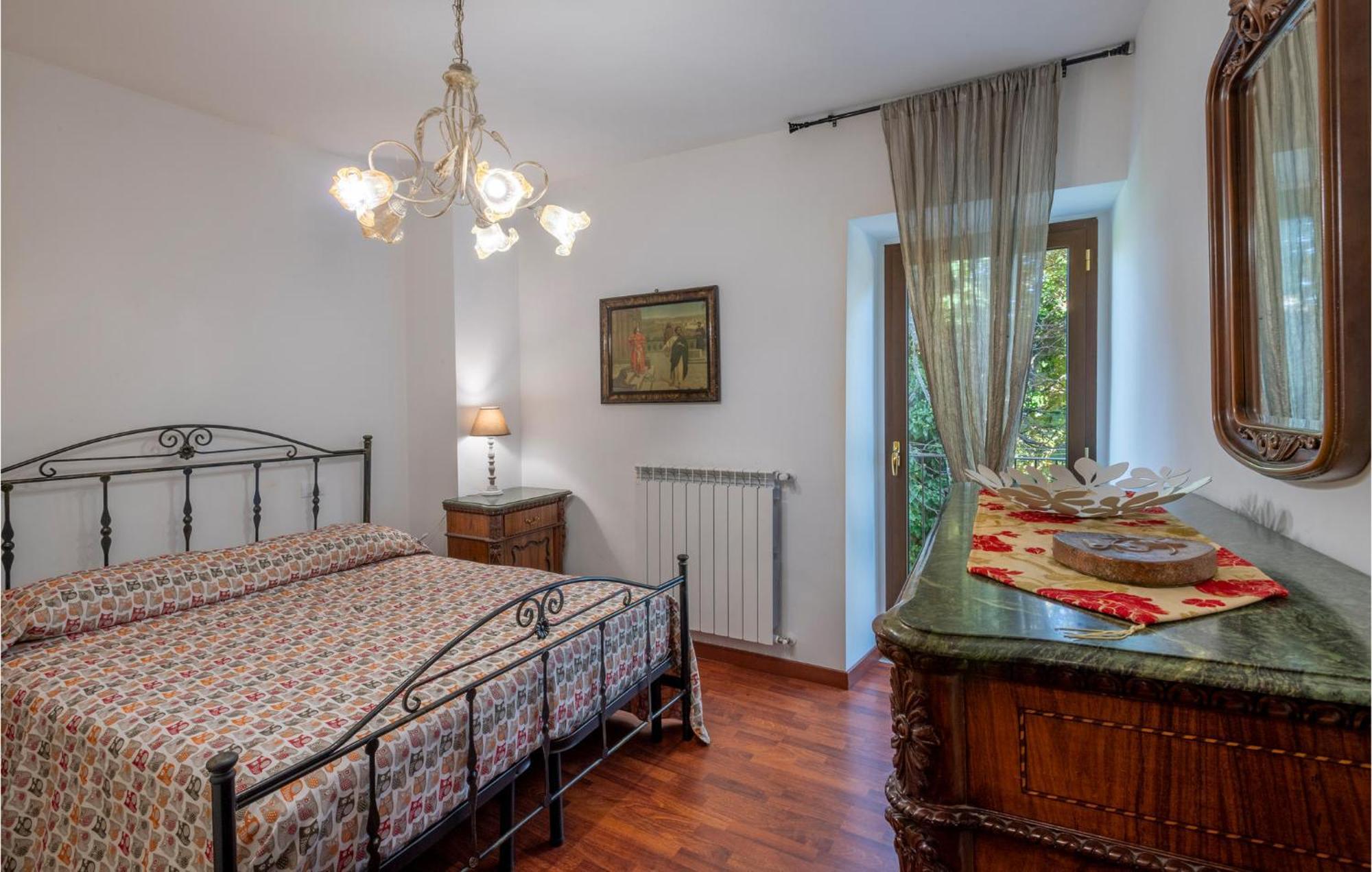 4 Bedroom Lovely Apartment In Caramanico Terme Exterior photo